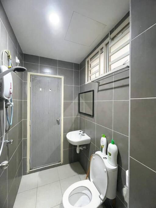 Cozyhouse 4Room 3Bath Room 10Pax'''Simpangampattasek Simpang Ampat  المظهر الخارجي الصورة